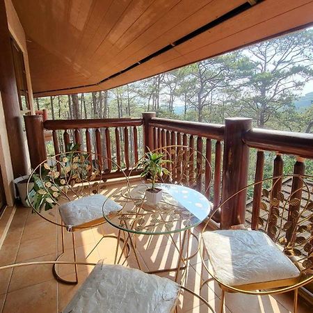 Family Room,2 King Bed Privately Owned At The Forest Lodge By Mist And Pine Baguio City Exterior photo