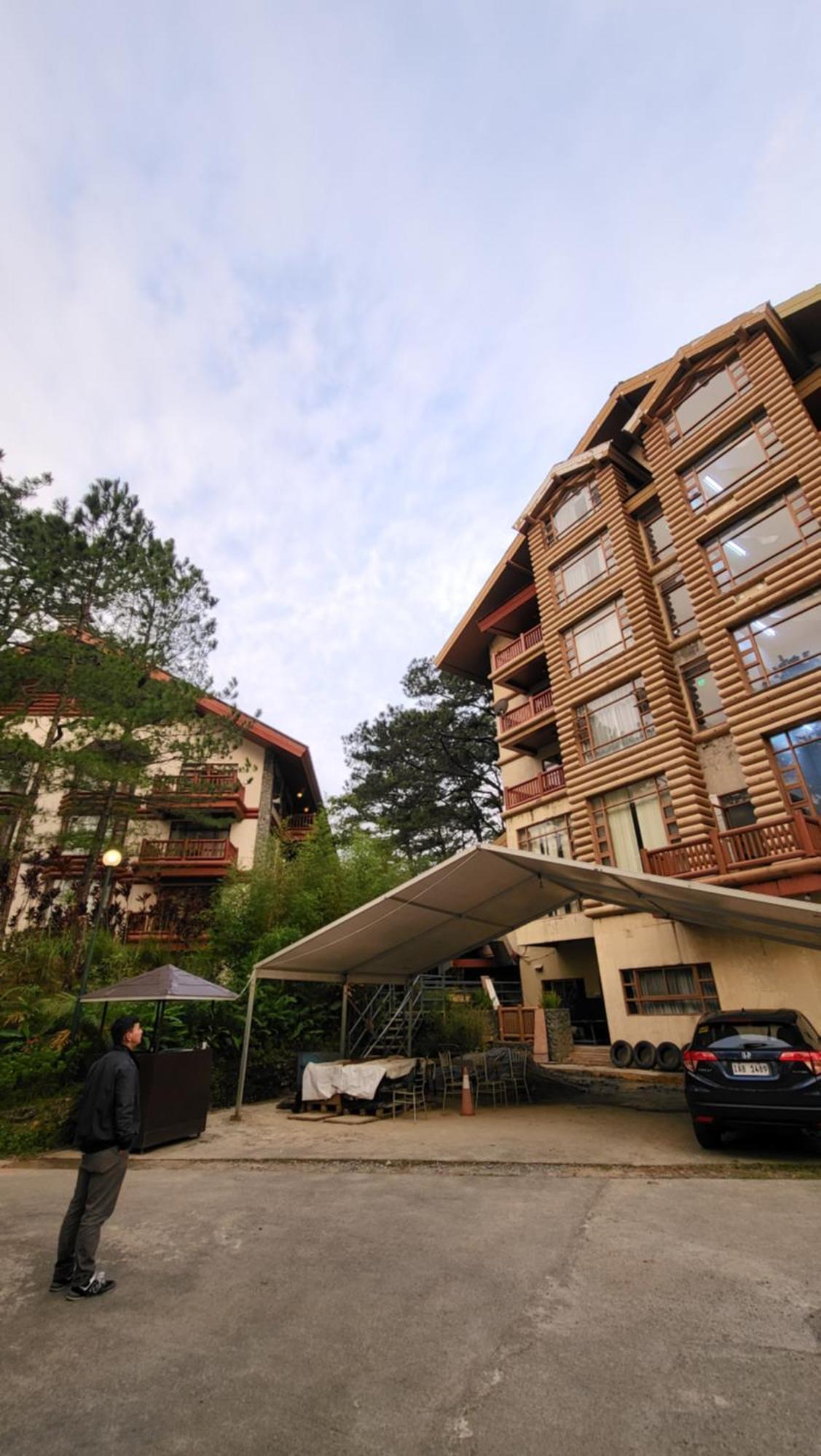 Family Room,2 King Bed Privately Owned At The Forest Lodge By Mist And Pine Baguio City Exterior photo